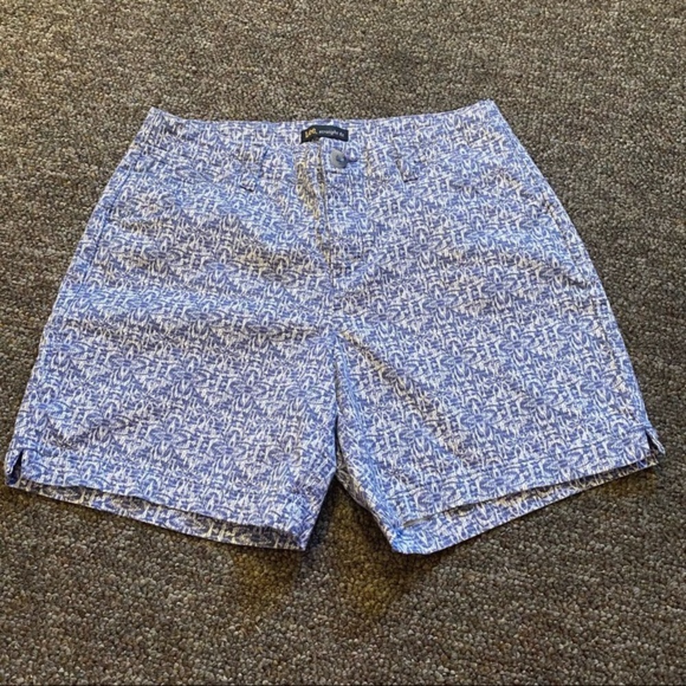 Lee Straight Fit Shorts Women’s Size 8 Med Blue
